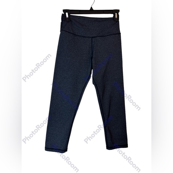 Lululemon Athletica Capri Leggings Women Size 4 Dark Gray Stretch Active Wear - Picture 1 of 7